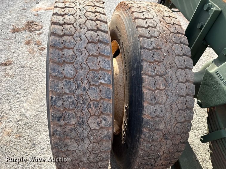 image for item DW5205 2011 AM General M916 semi truck