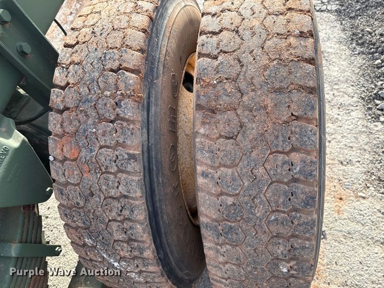 image for item DW5205 2011 AM General M916 semi truck