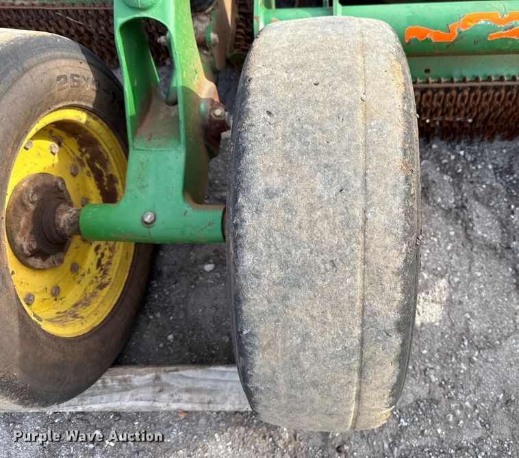 image for item DW5206 John Deere CX15 batwing rotary mower