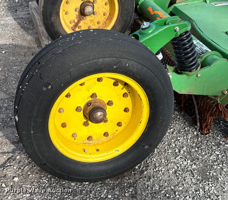 image for item DW5206 John Deere CX15 batwing rotary mower