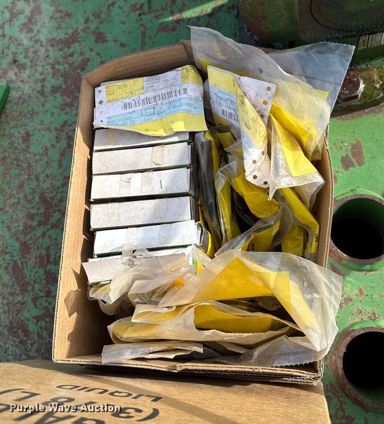 image for item DW5206 John Deere CX15 batwing rotary mower