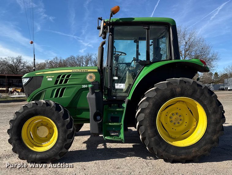 image for item DW5207 2016 John Deere 6110M MFWD tractor