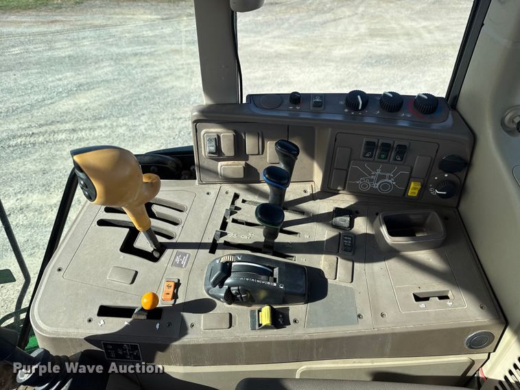 image for item DW5207 2016 John Deere 6110M MFWD tractor