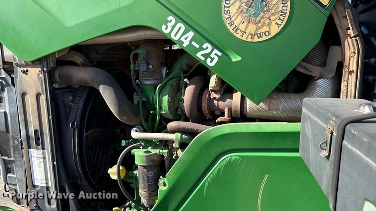 image for item DW5207 2016 John Deere 6110M MFWD tractor