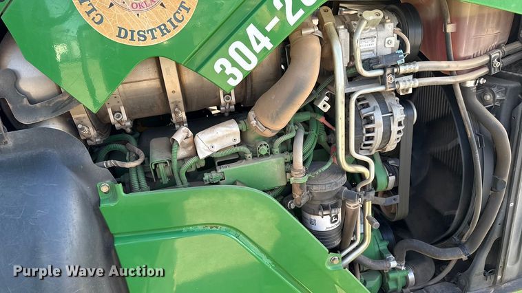 image for item DW5207 2016 John Deere 6110M MFWD tractor