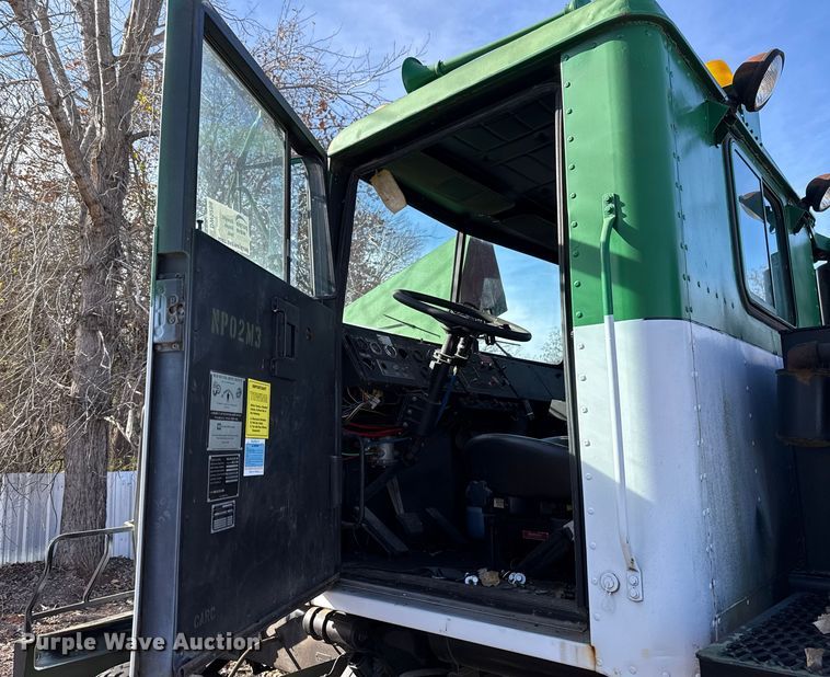 image for item DW5208 1974 AM General M916 semi truck