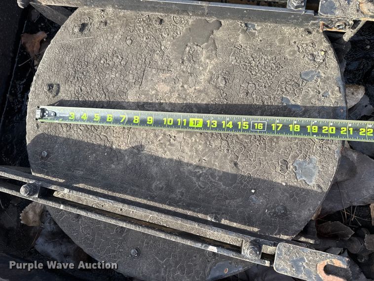 image for item DW5209 1995 Freightliner FLD120 oil distributor truck