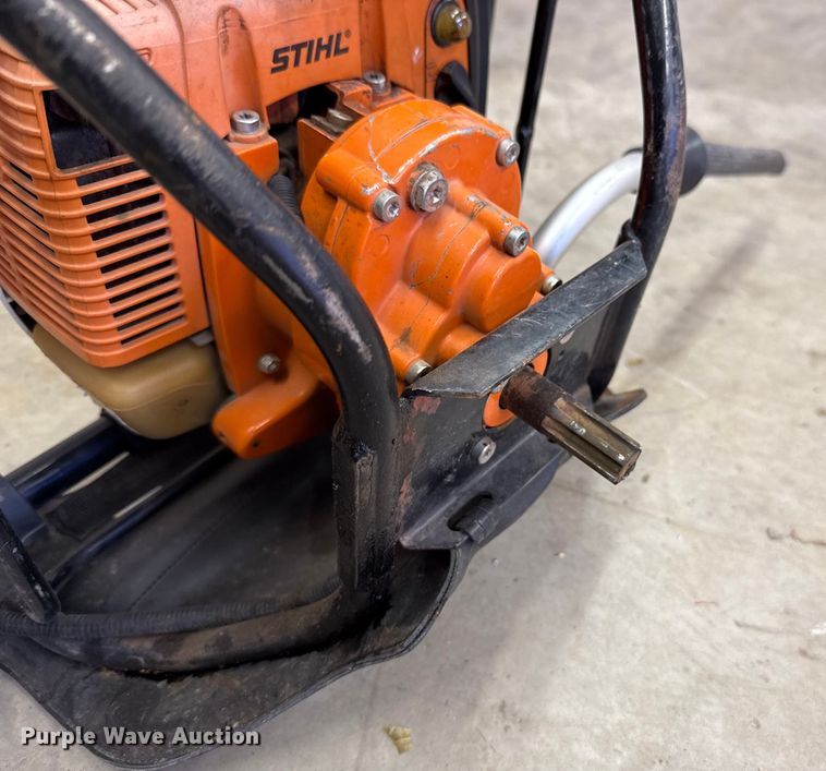 image for item DW5211 Stihl BT121 handheld auger