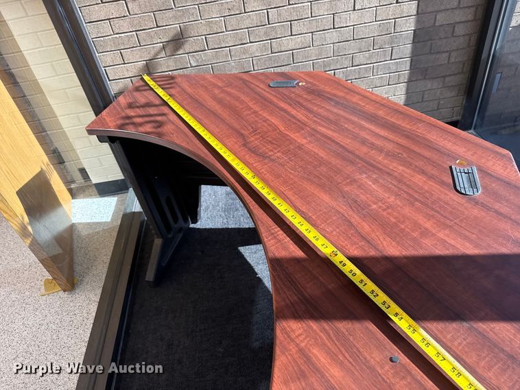 image for item DW5212 (2) desks