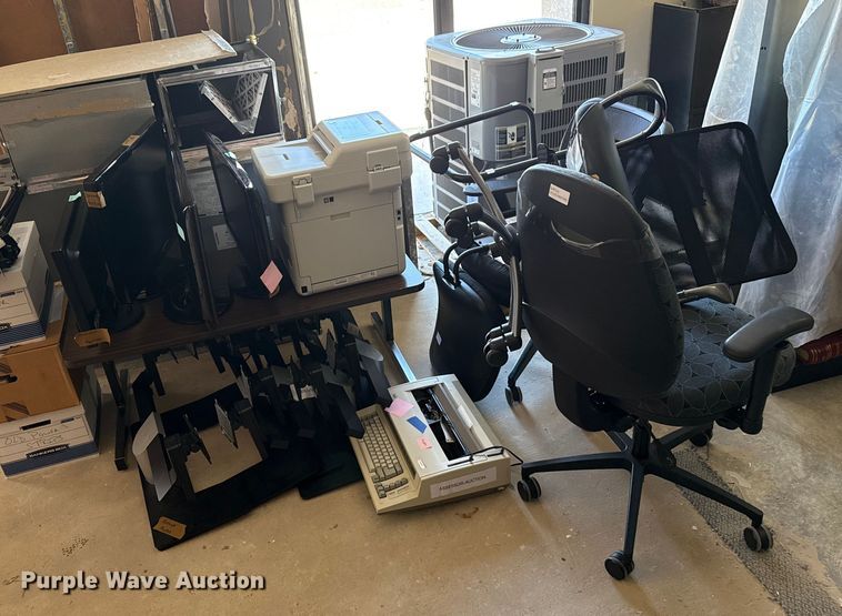 image for item DW5214 Office equipment