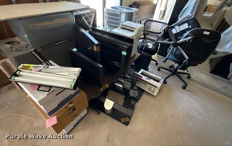 image for item DW5214 Office equipment