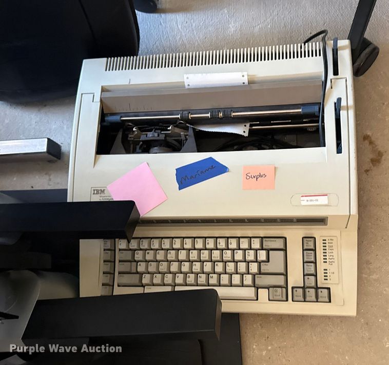 image for item DW5214 Office equipment