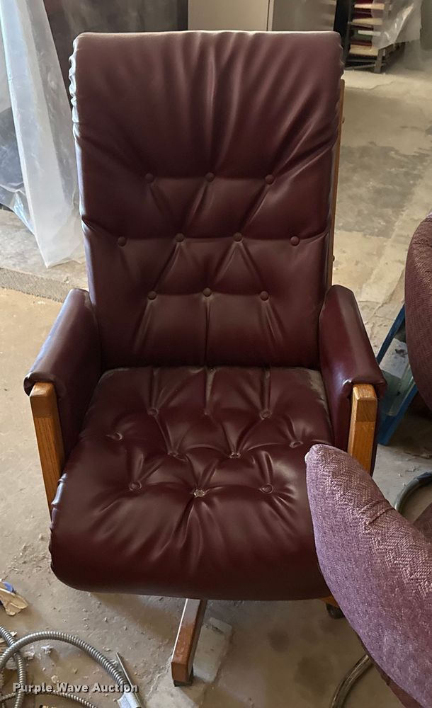 image for item DW5215 Furniture