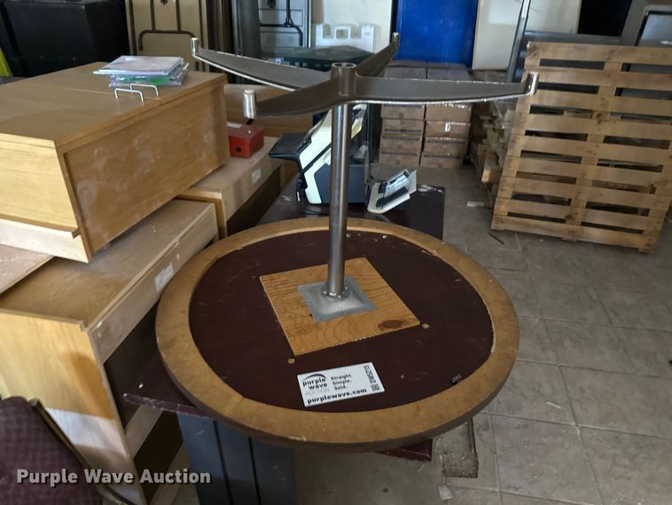 image for item DW5215 Furniture