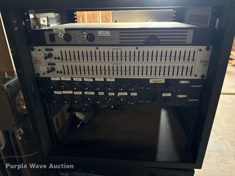 image for item DW5218 Atlas Sound FAP82T speakers