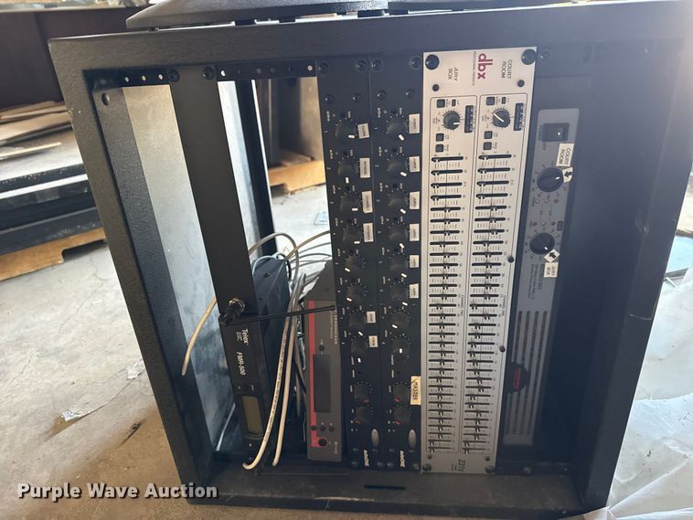 image for item DW5218 Atlas Sound FAP82T speakers