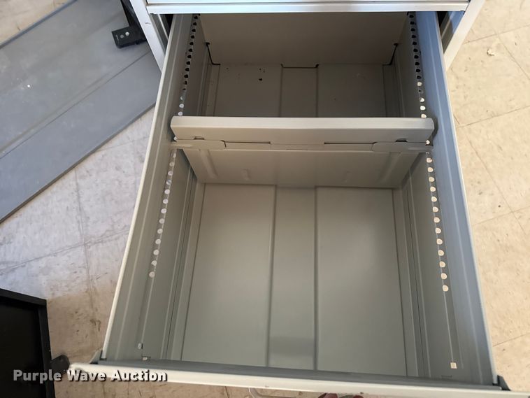 image for item DW5219 Office furniture