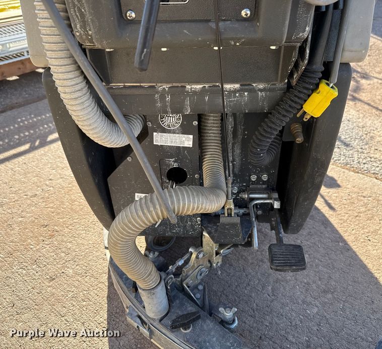 image for item DW5220 Minuteman MC20003QP floor scrubber