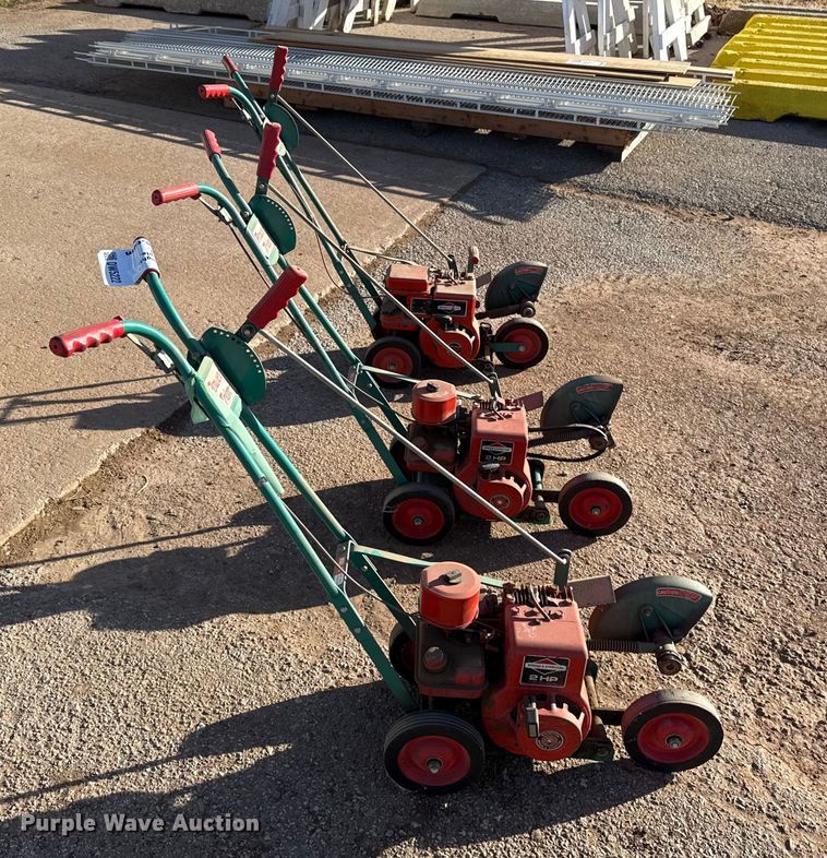 image for item DW5222 (3) power trim edgers