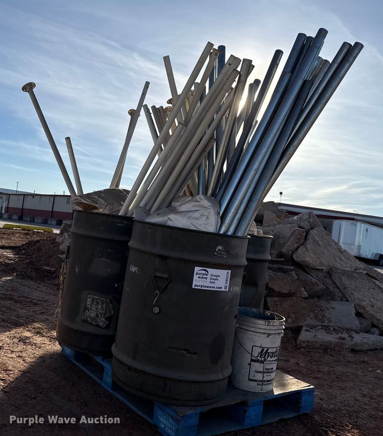 image for item DW5225 (3) portable tents