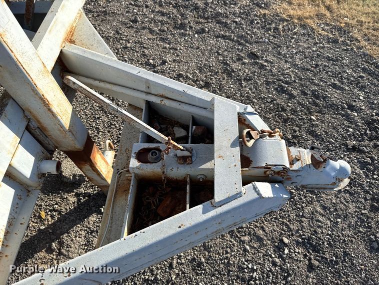 image for item DW5227 Portable bleacher