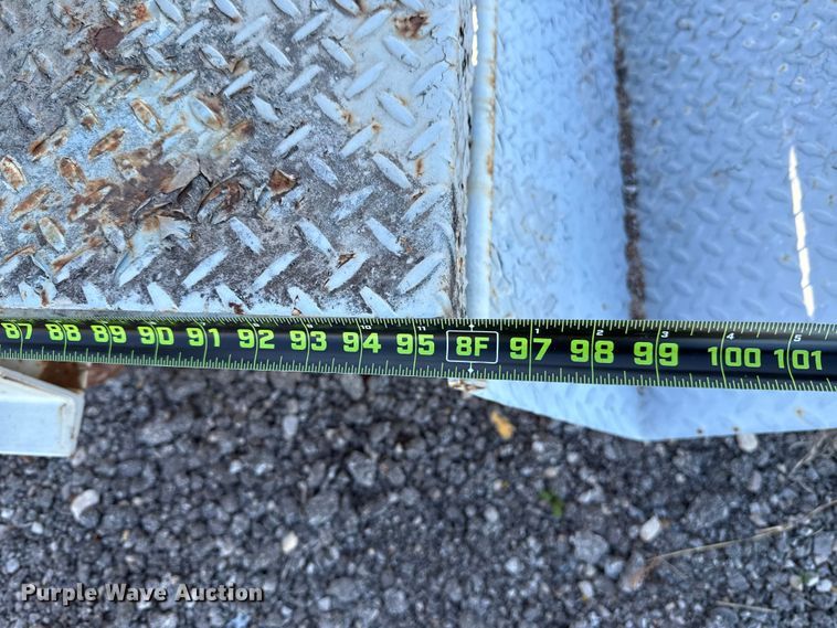 image for item DW5227 Portable bleacher