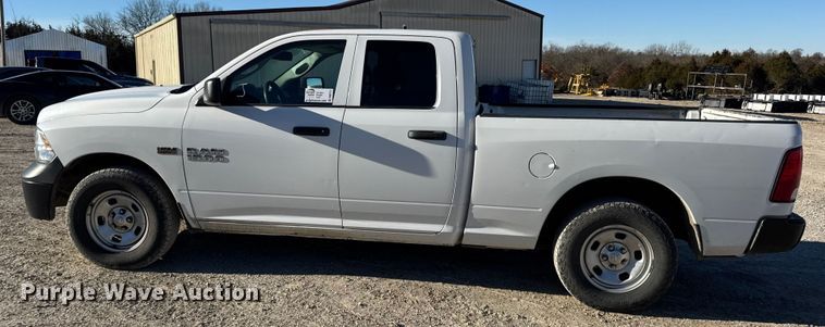 image for item DW6712 2017 RAM 1500 Ext. Cab pickup truck