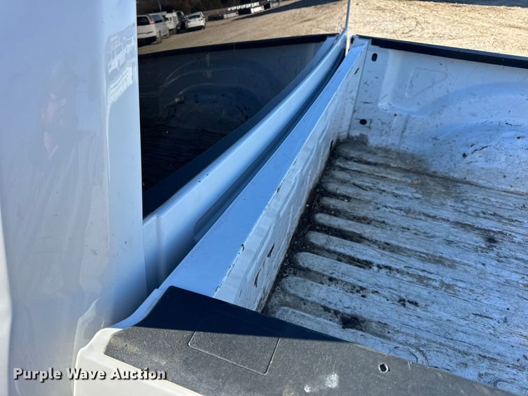 image for item DW6712 2017 RAM 1500 Ext. Cab pickup truck