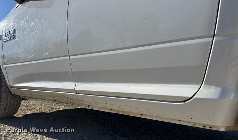 image for item DW6712 2017 RAM 1500 Ext. Cab pickup truck