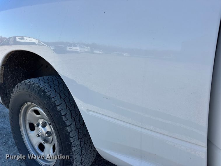 image for item DW6712 2017 RAM 1500 Ext. Cab pickup truck