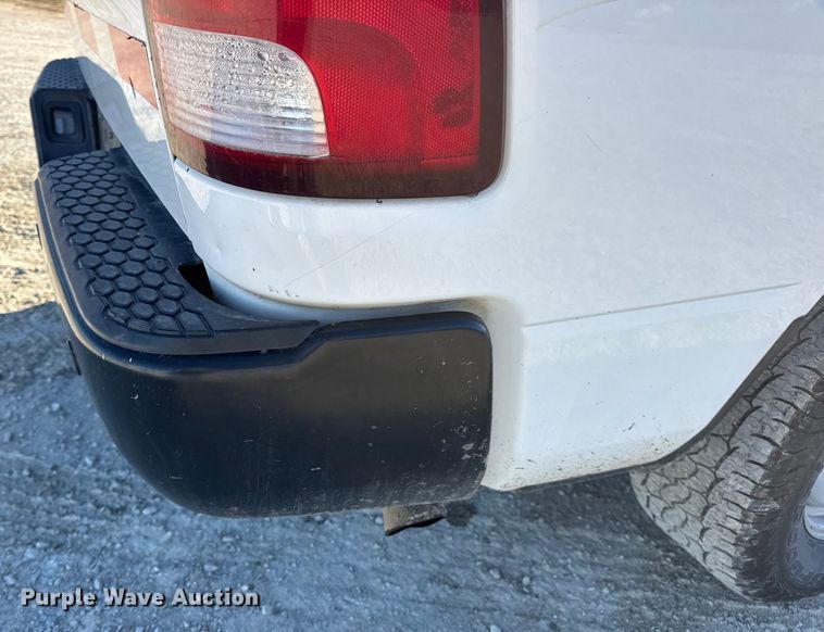 image for item DW6712 2017 RAM 1500 Ext. Cab pickup truck