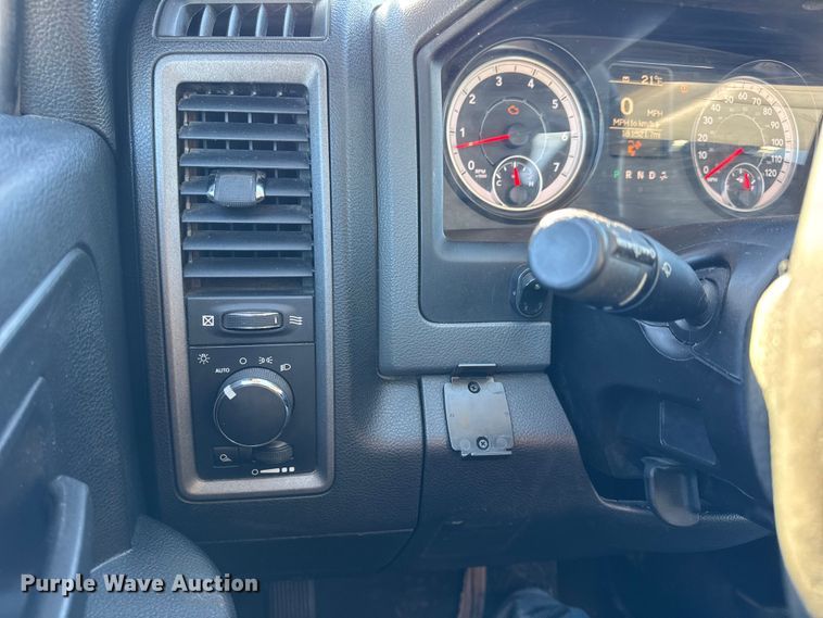 image for item DW6712 2017 RAM 1500 Ext. Cab pickup truck