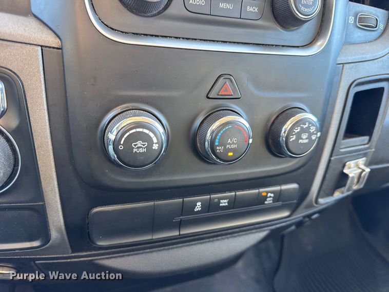 image for item DW6712 2017 RAM 1500 Ext. Cab pickup truck