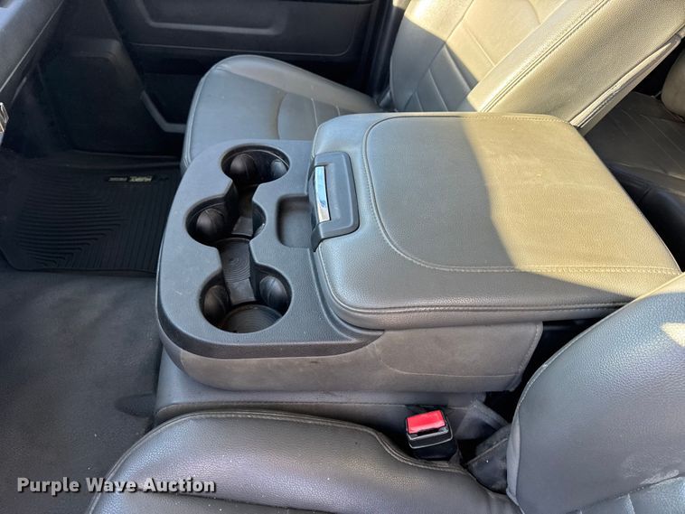 image for item DW6712 2017 RAM 1500 Ext. Cab pickup truck