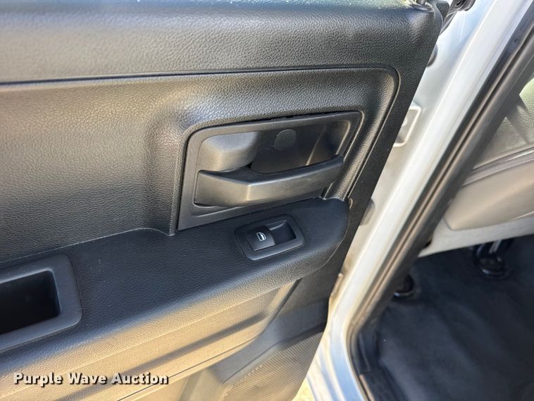 image for item DW6712 2017 RAM 1500 Ext. Cab pickup truck