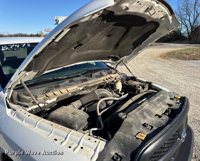 image for item DW6712 2017 RAM 1500 Ext. Cab pickup truck