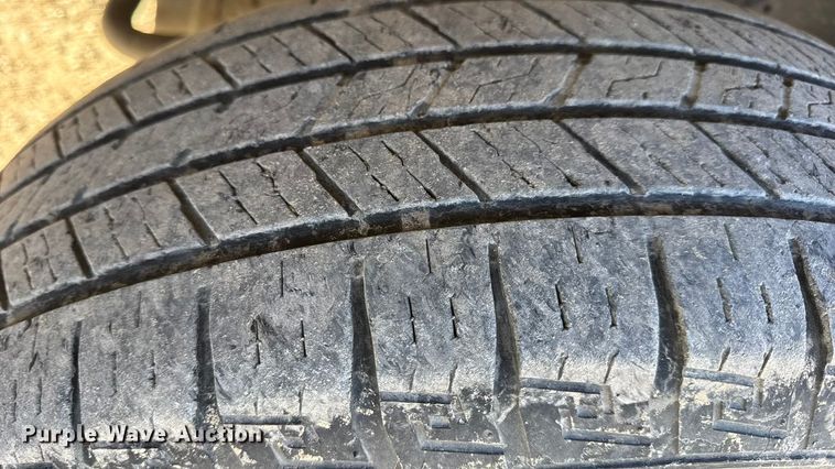 image for item DW6712 2017 RAM 1500 Ext. Cab pickup truck