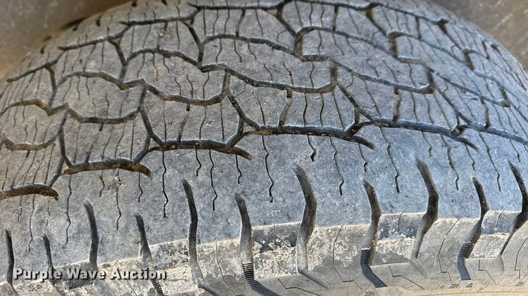 image for item DW6712 2017 RAM 1500 Ext. Cab pickup truck