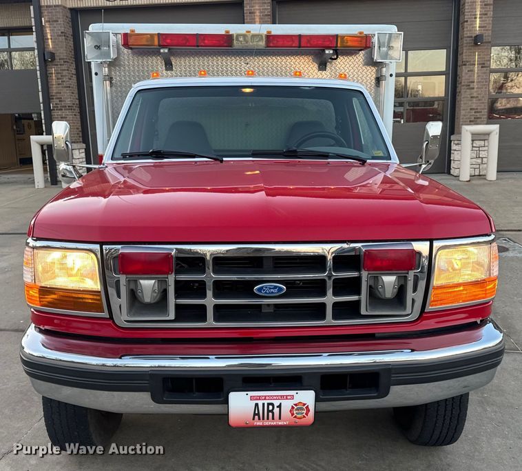 image for item DW6741 1997 Ford F450 Super Duty rescue vehicle