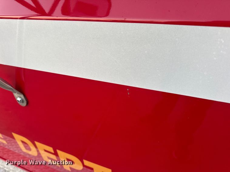 image for item DW6741 1997 Ford F450 Super Duty rescue vehicle