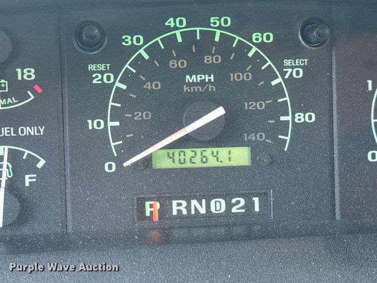 image for item DW6741 1997 Ford F450 Super Duty rescue vehicle