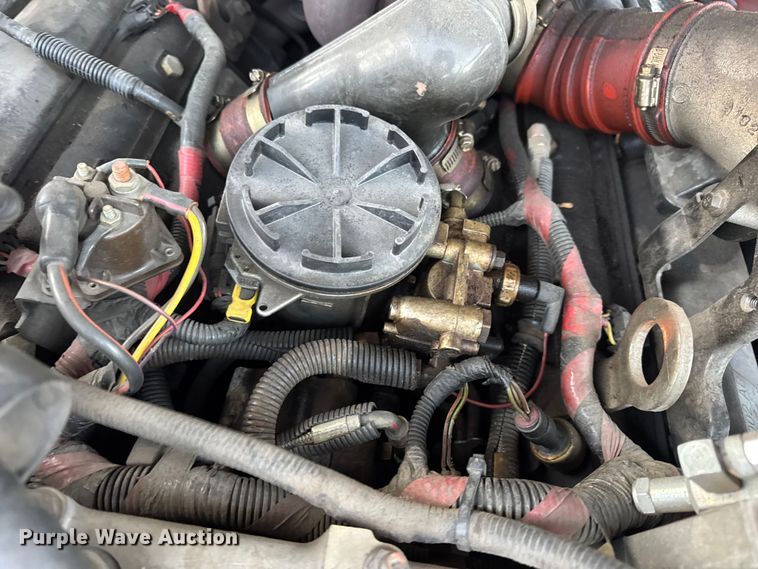 image for item DW6741 1997 Ford F450 Super Duty rescue vehicle