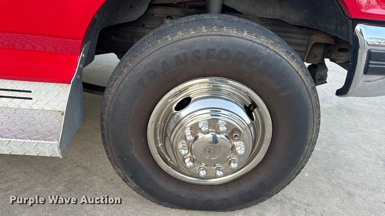 image for item DW6741 1997 Ford F450 Super Duty rescue vehicle