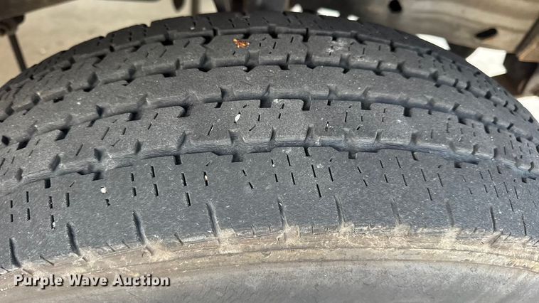 image for item DW6741 1997 Ford F450 Super Duty rescue vehicle