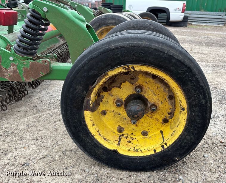 image for item DW7360 2016 John Deere HX15 batwing rotary mower