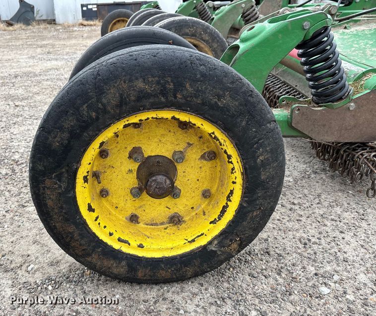 image for item DW7360 2016 John Deere HX15 batwing rotary mower