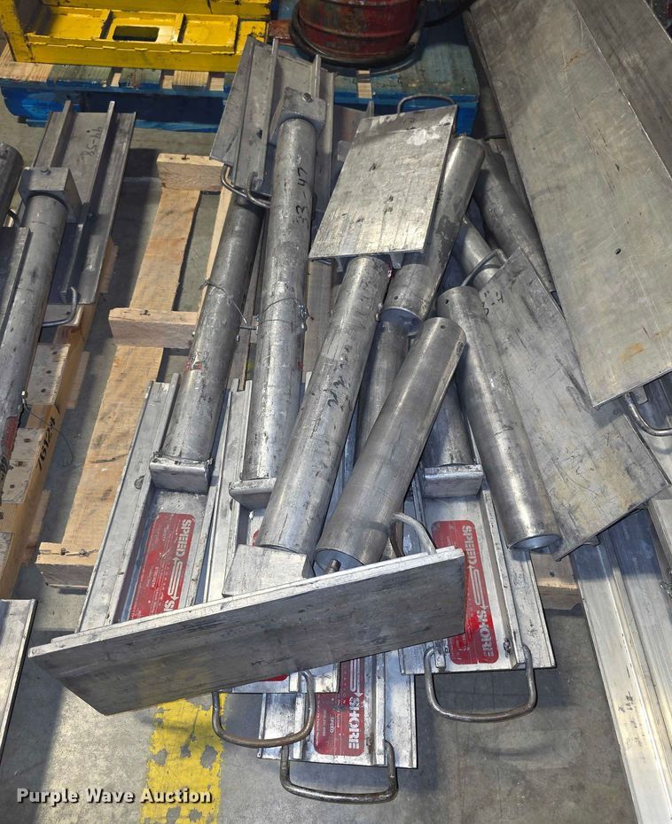 image for item DZ3666 Shoring equipment