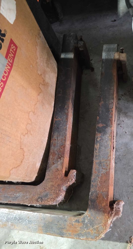 image for item DZ3687 Nissan 50EE forklift