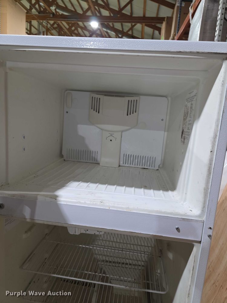 image for item DZ3690 (3) Refrigerators