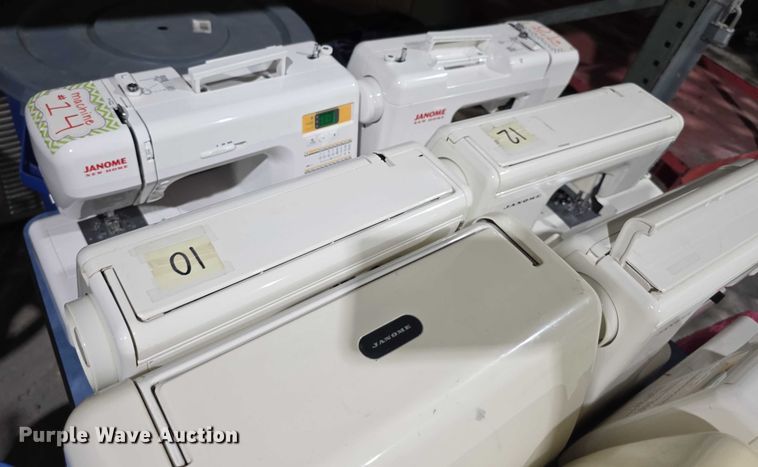 image for item DZ3693 Sewing machines